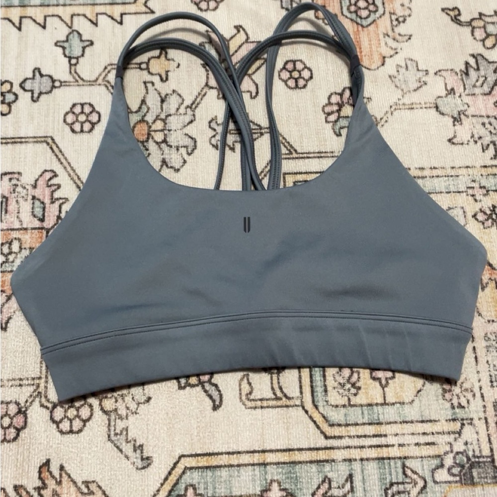 NOBULL Women's Gray Sports Bra